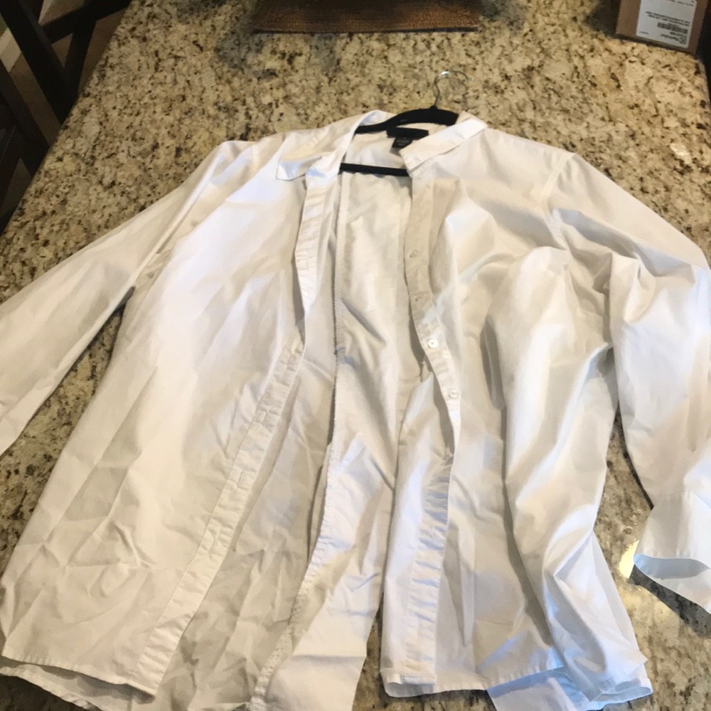 White dress shirt