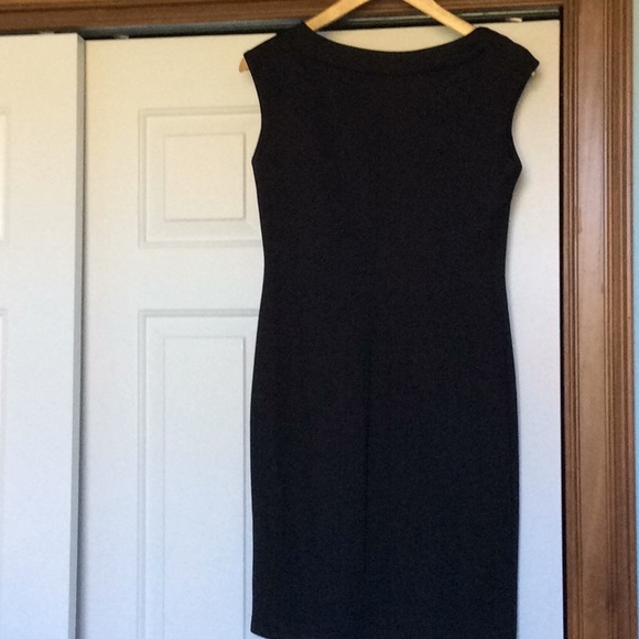 New Cocktail dress - Picture 3 of 5