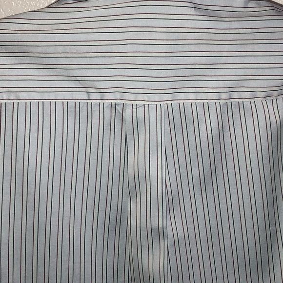 Armani Men’s Button Down Shirt - Picture 6 of 6