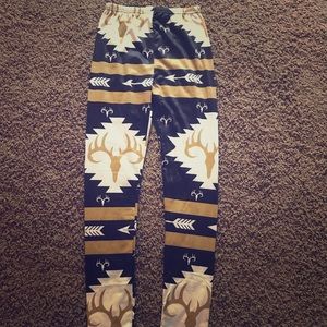 NWOT Deer leggings! 🦌