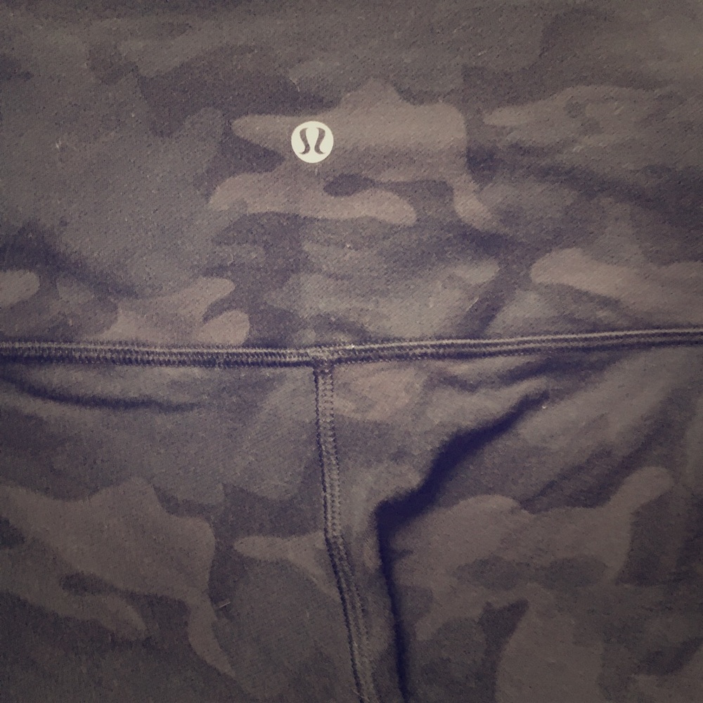 Black & Grey Cammo Lulu Leggings