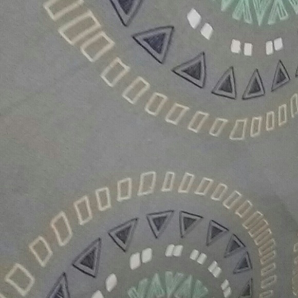 Cheap colorful blanket - Picture 2 of 3