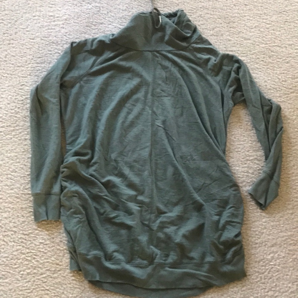 XXL maternity shirt