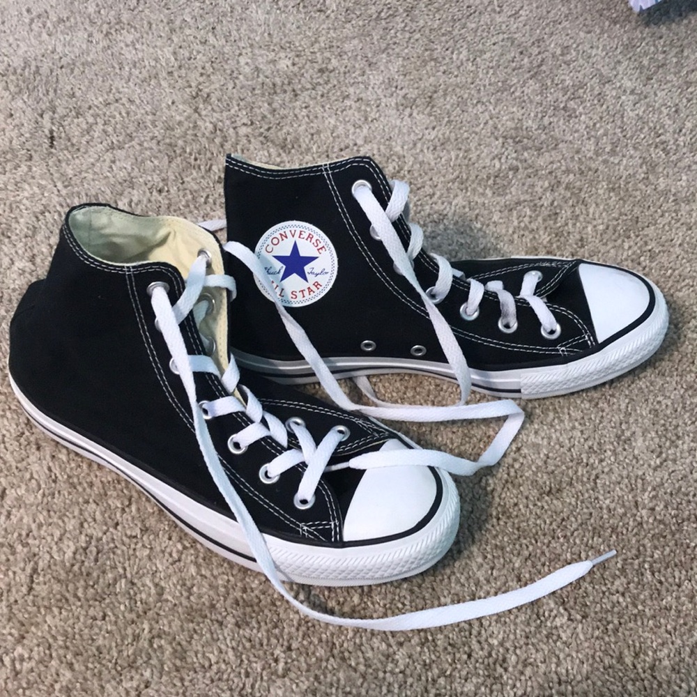 Black high top converse