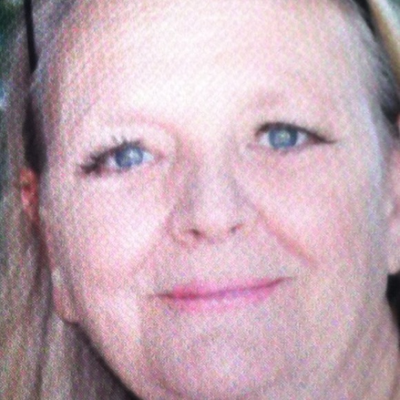 Meet your Posher, Beverly - Picture 1 of 1