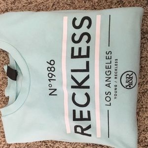 YOUNG AND RECKLESS WOMANS PULL OVER