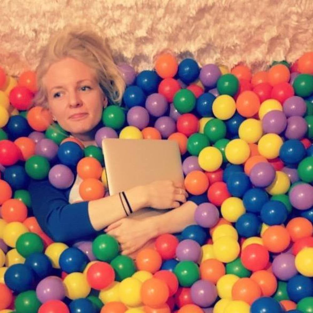 Meet your Posher, Joyce