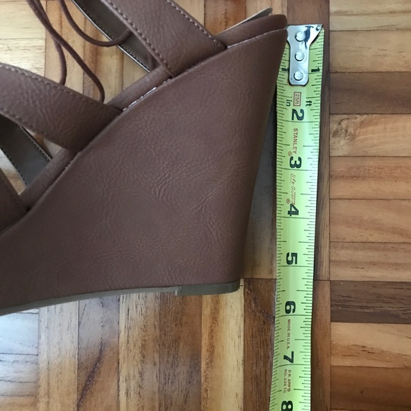 😍Lace Up Wedge😍 - Picture 4 of 4