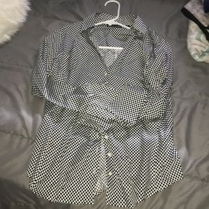 NEW YORK & COMPANY BLOUSE