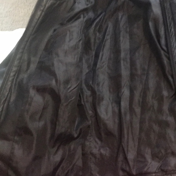 Leather jacket - Picture 6 of 7