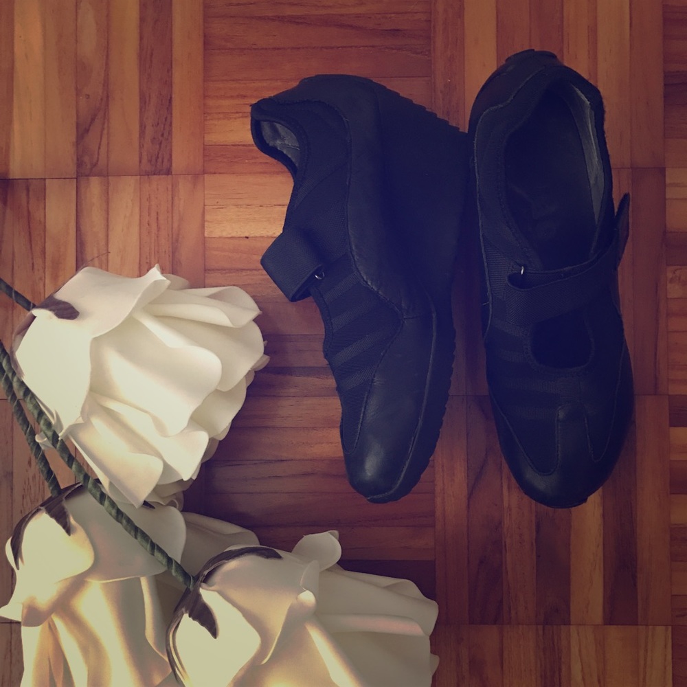 Great Deal•Sneaker Wedge