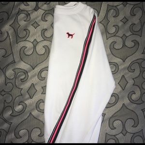 PINK crew neck sweatshirt