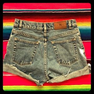 Thrifted/Vintage-made High waisted shorts.