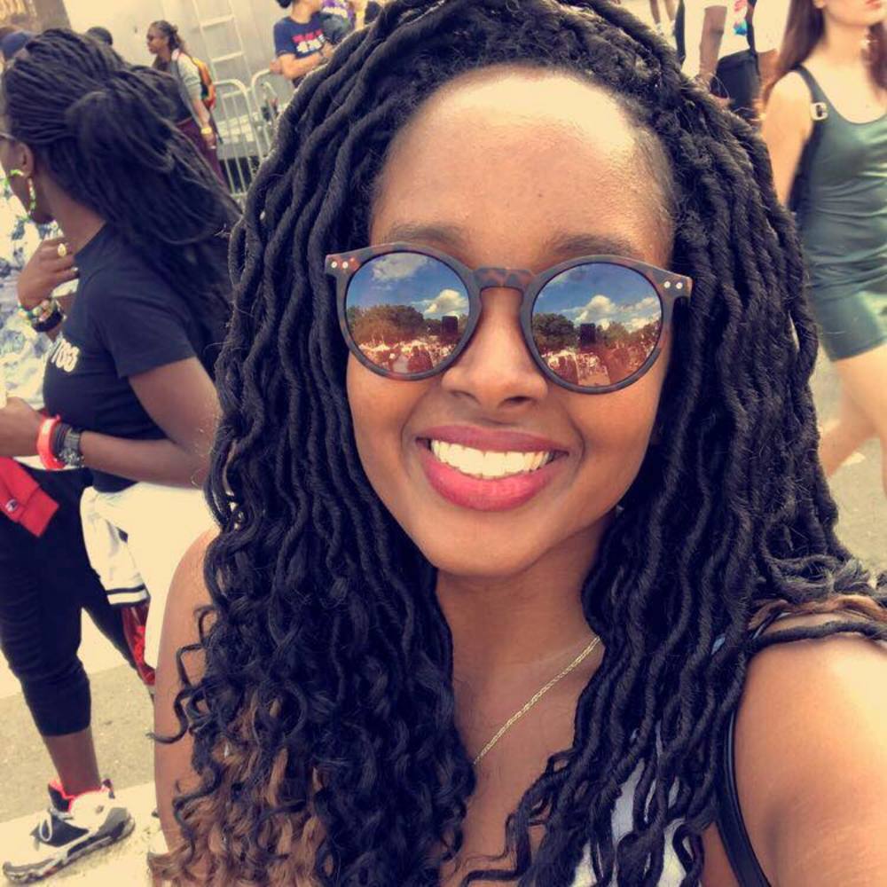 Meet your Posher, Jasmine