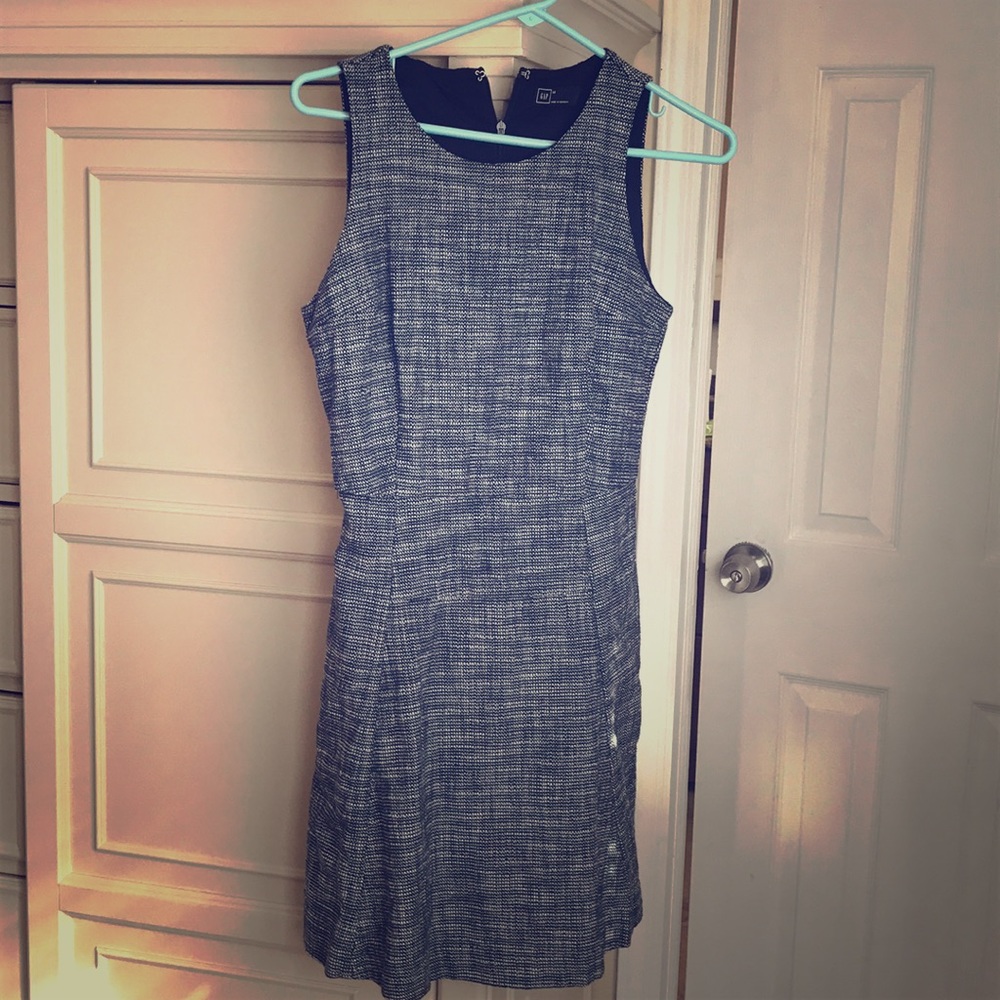 GAP dress