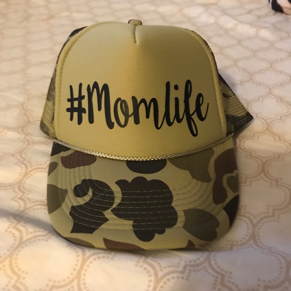 NWOT Camo Trucker Hat