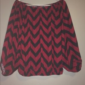 EMMA ROSE med long sleeve flowy chevron top