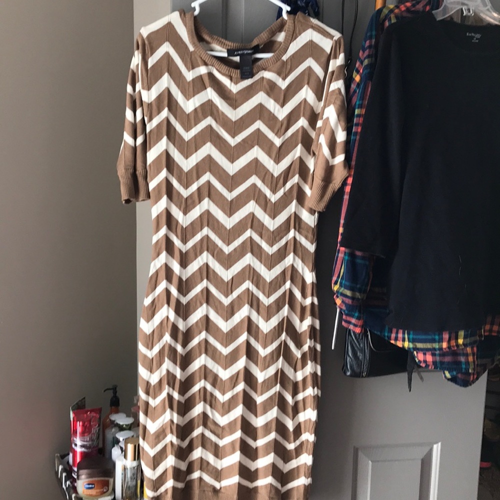 Chevron print dress