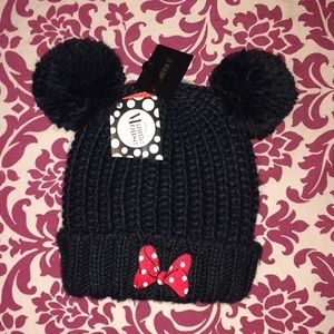 Minnie Mouse puffball hat