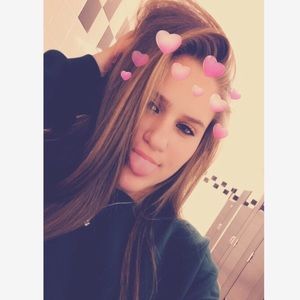 Meet your Posher, Jesseca