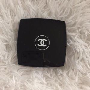 Chanel duo eyeshadow