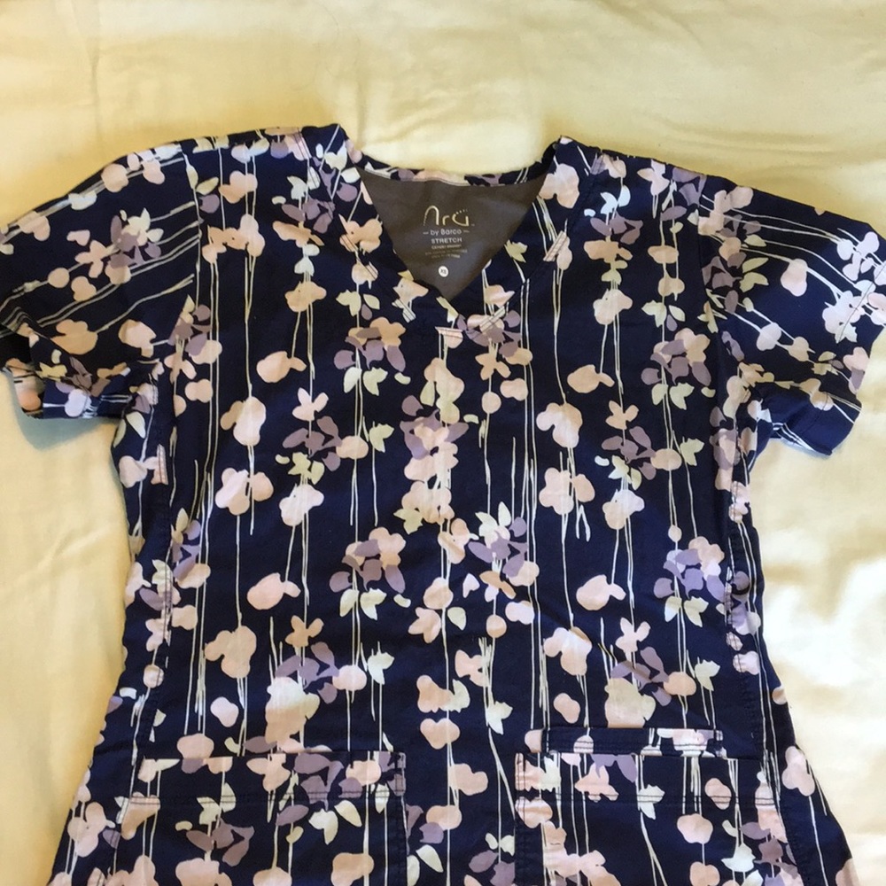 Cute Scrub Top size XS