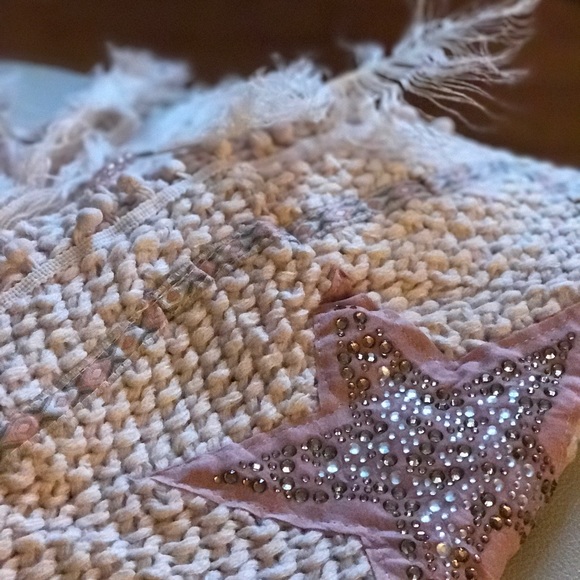 🌸LAST 1- Star & Feather tassel shawl sweater - Picture 4 of 4