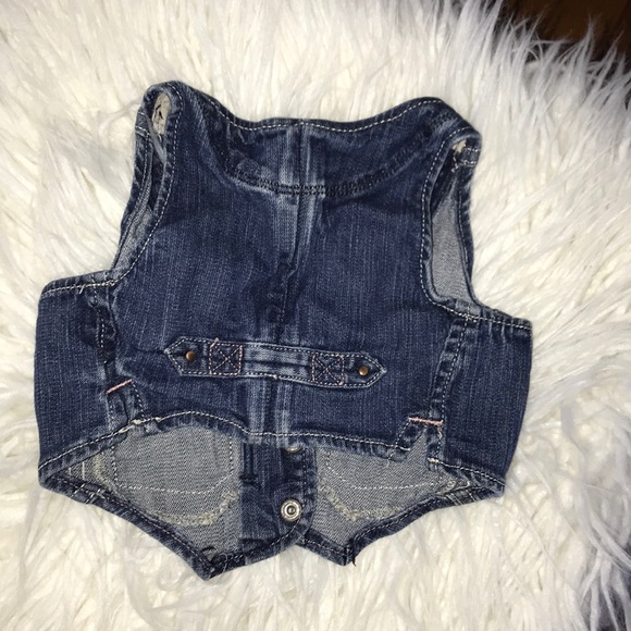 Vest - Picture 2 of 2