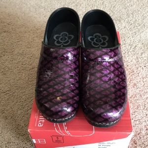 great shape size 38 purple