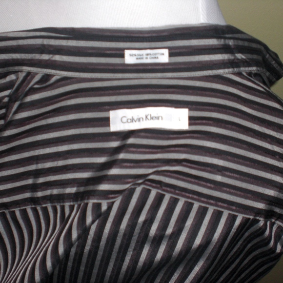 Calvin Klein Striped Dress Shirt,  Large - Picture 3 of 3