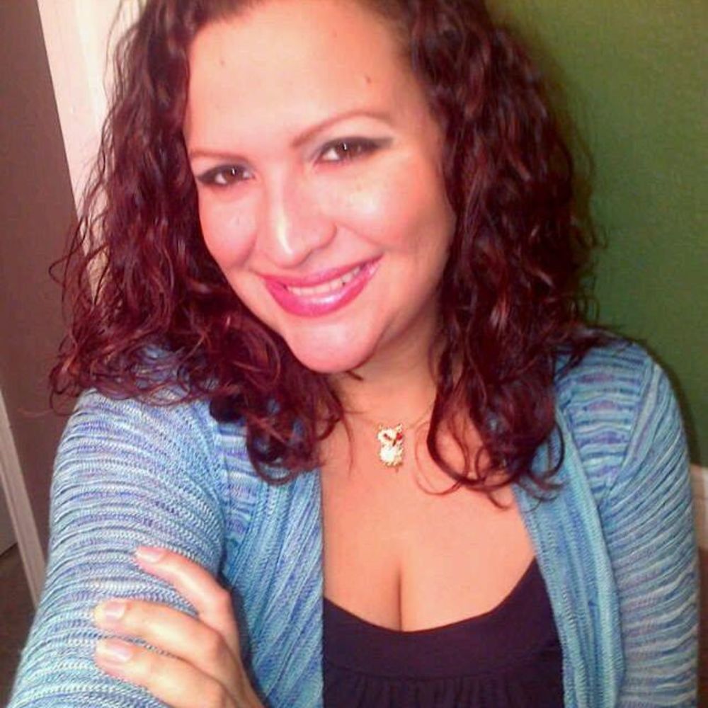 Meet your Posher, Nadia