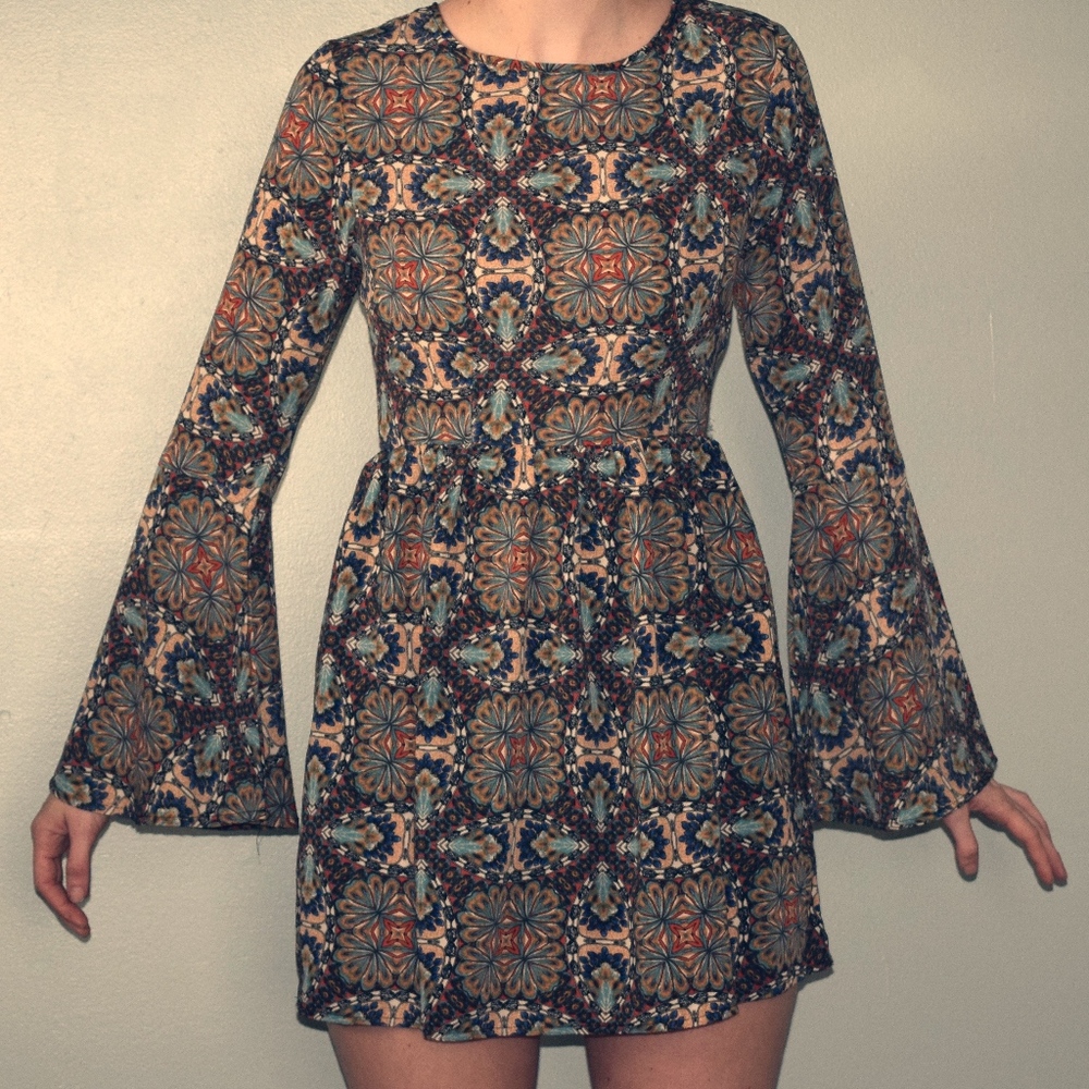 Bell Sleeve Pattern Mini Dress