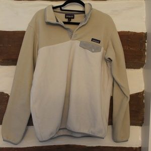 White Pullover Patagonia Fleece