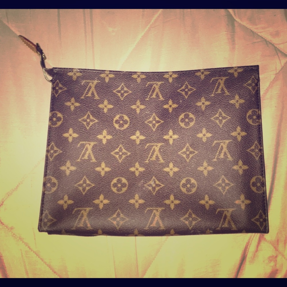 🌹AUTHENTIC LV🌹FIRM!!!!