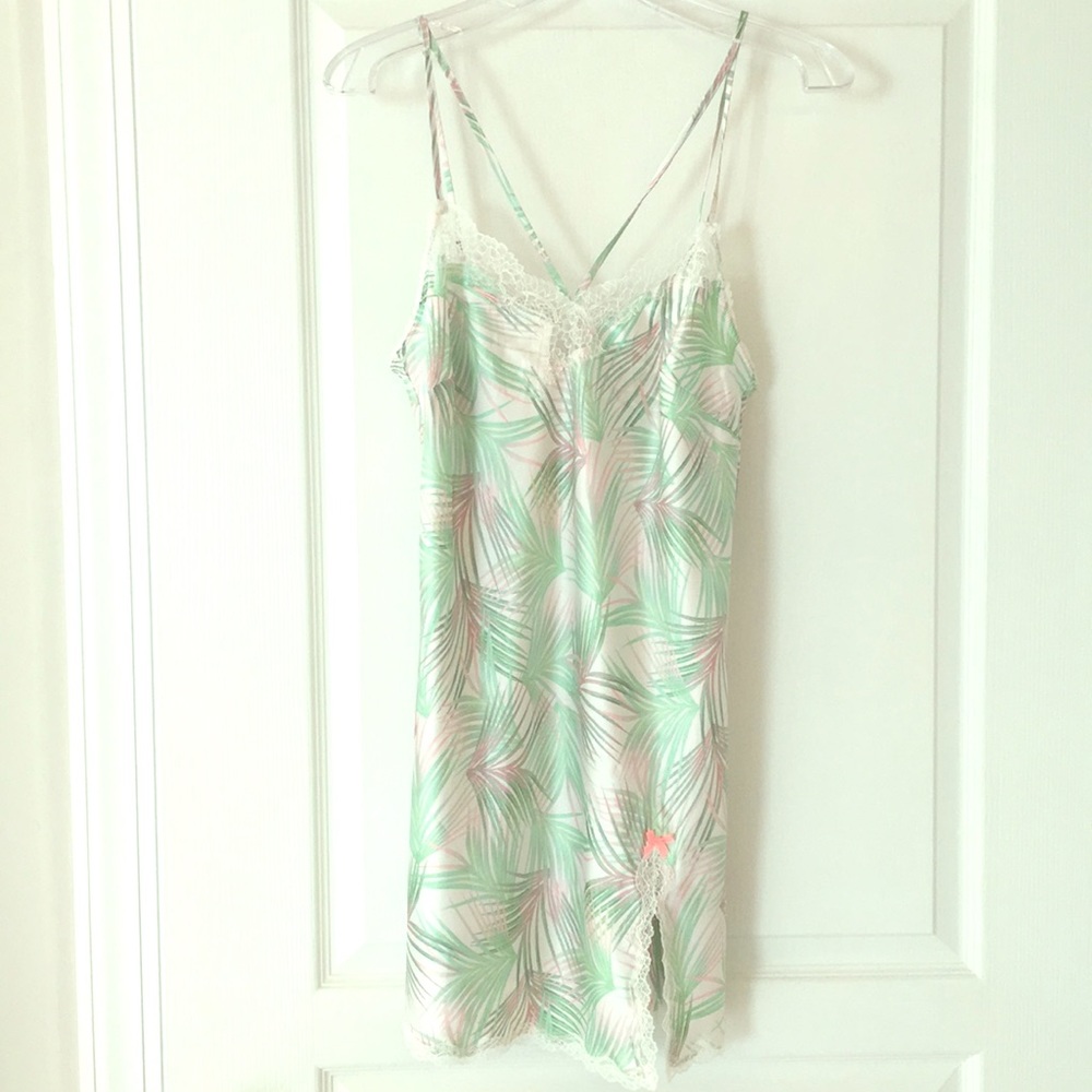NWT Victoria’s Secret Satin and Lace Slip