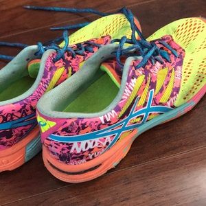 ASICS Gel-Noosa Tri 10