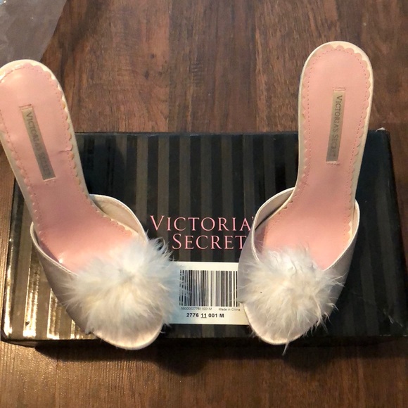 Victoria’s Secret Very sexy Heels - Picture 3 of 4