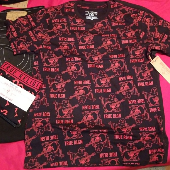 black and pink true religion shirt