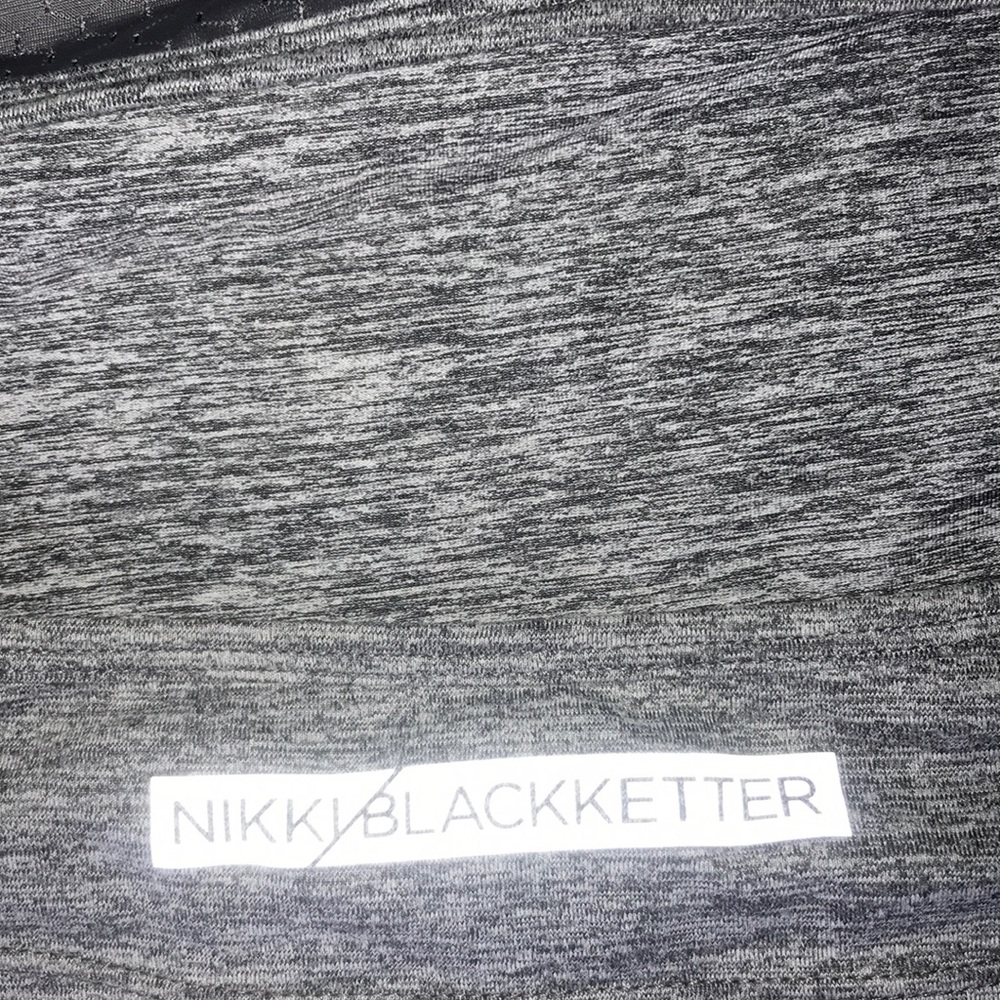 Nikki blacketter Gymshark collar crop top