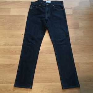 Men’s RVCA Dagger denim size 31 raw indigo.