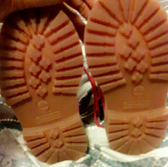 Size 5c Timberlands - Picture 2 of 3
