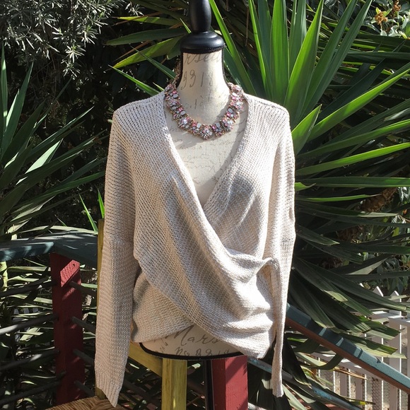 1 Small Left! 🎉HP🎊Overlap Sweater-Oatmeal - Picture 2 of 7