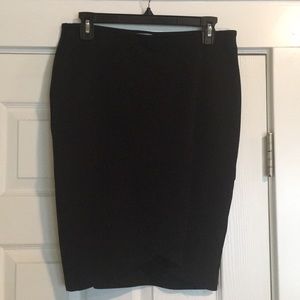 CeCe black pencil skirt size small