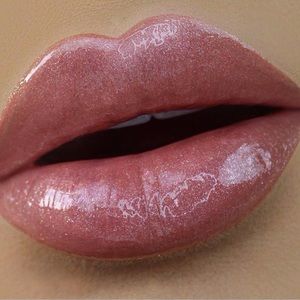 Koko by Kylie Jenner Cosmetics in Damn Gina