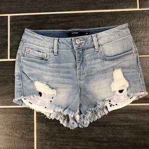 Francesca’s Embroidered Pocket Shorts