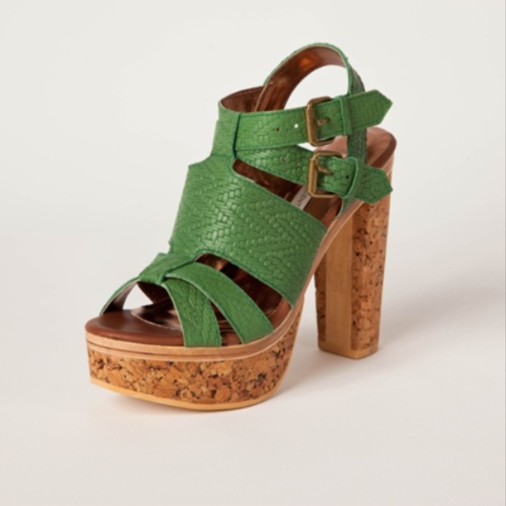 ❤SOLD❤ CYNTHIA VINCENT // green textured platform - Picture 1 of 2