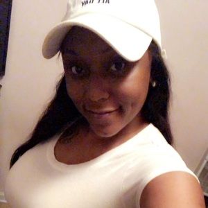 Meet your Posher, Lakeshia