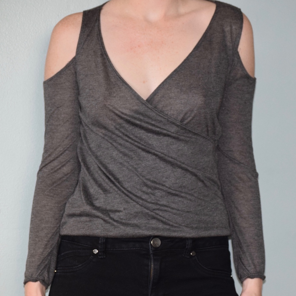 Gray cut out shoulder top