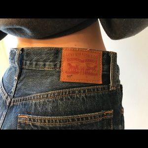 Vintage Levi’s shorts size 27