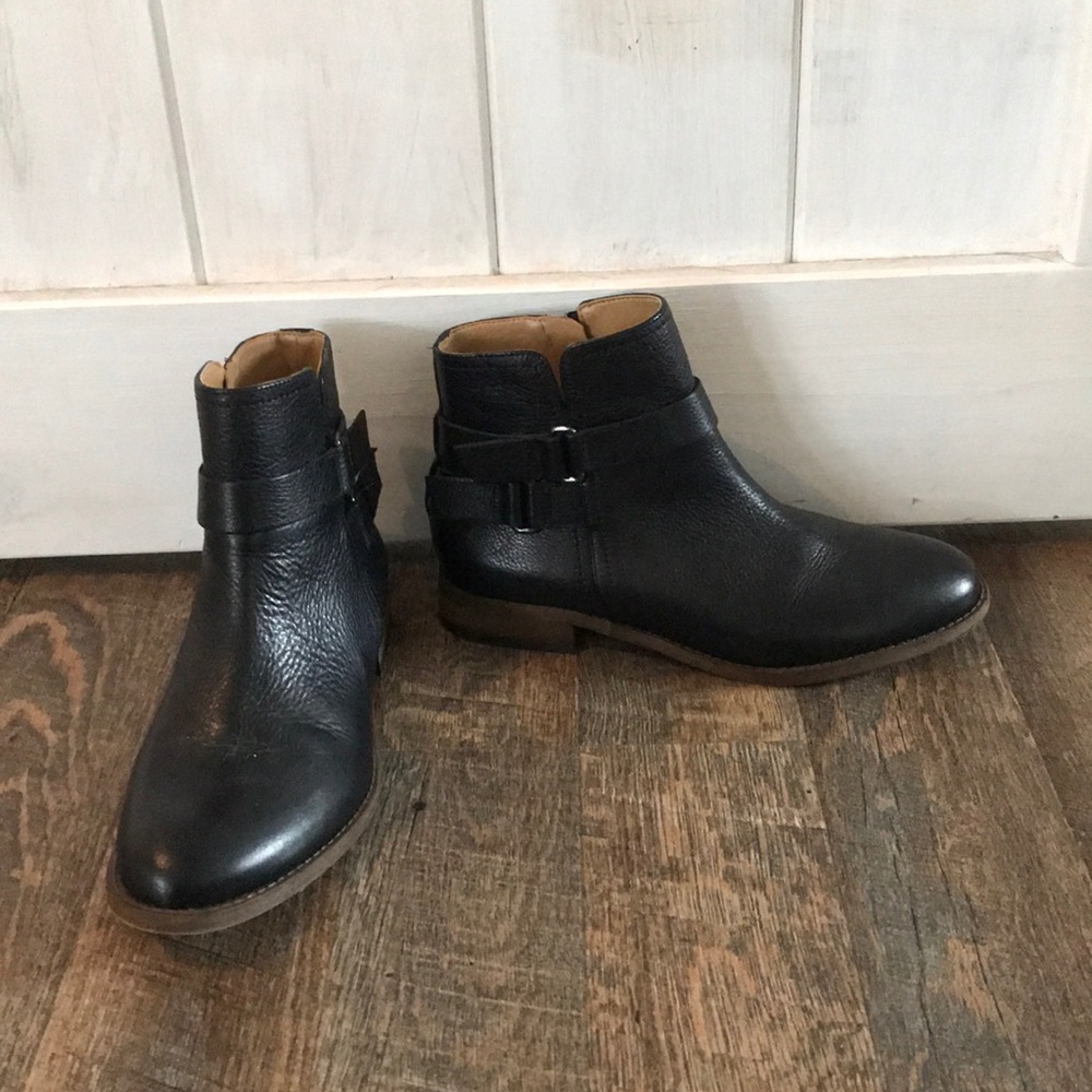 Black Franco Sarto ankle boots size 7